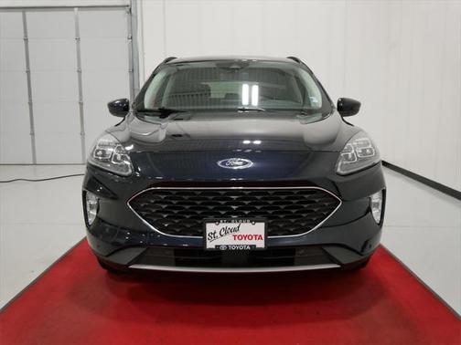 2021 Ford Escape Titanium