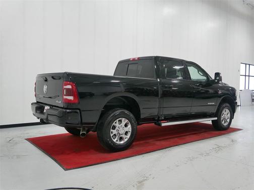 2024 RAM 3500 Laramie Crew Cab 4x4 6'4' Box