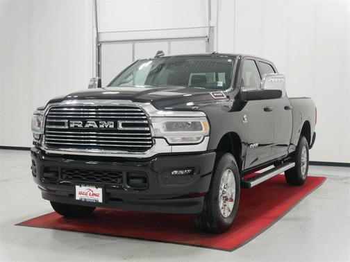 2024 RAM 3500 Laramie Crew Cab 4x4 6'4' Box