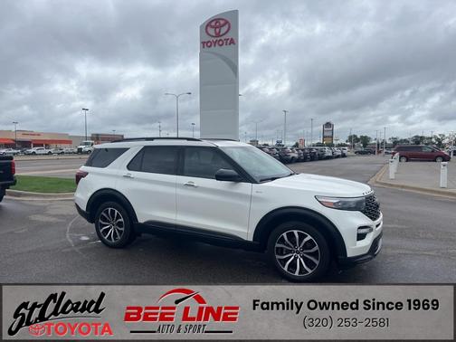 2022 Ford Explorer ST-Line