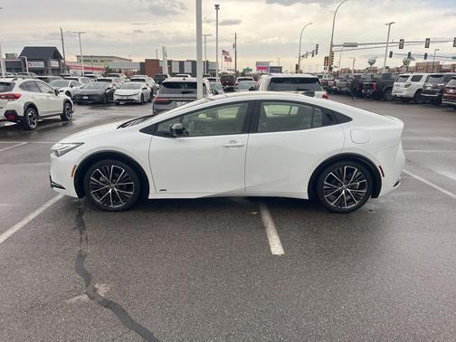 2023 Toyota Prius XLE