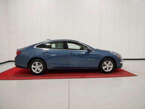 Lakeshore Blue Metallic 2024 Chevrolet Malibu FWD 1LT