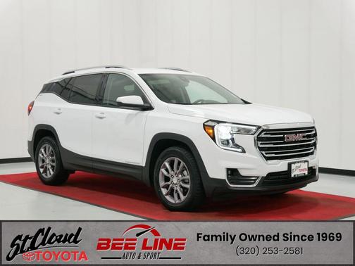 Summit White 2024 GMC Terrain SLT