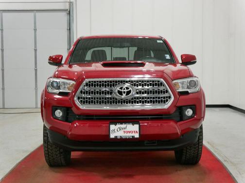 2017 Toyota Tacoma TRD Sport
