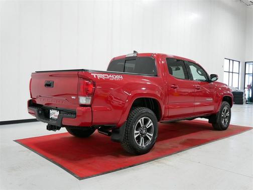 2017 Toyota Tacoma TRD Sport