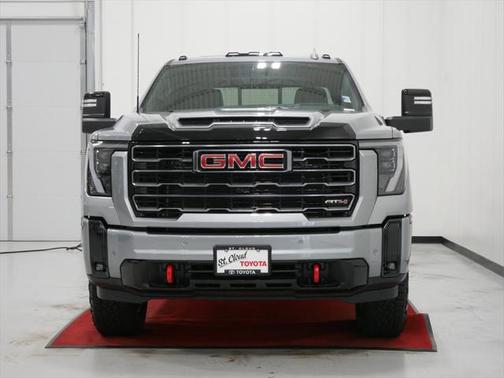 2025 GMC Sierra 2500 AT4