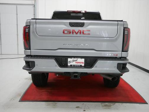 2025 GMC Sierra 2500 AT4
