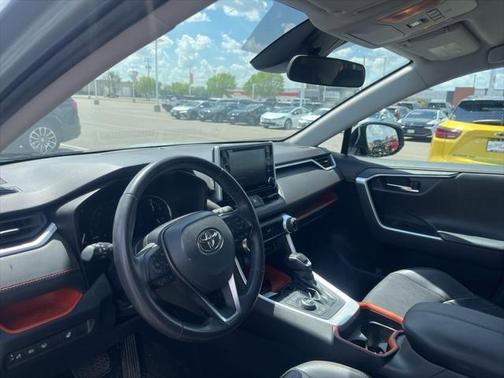 2020 Toyota RAV4 Adventure