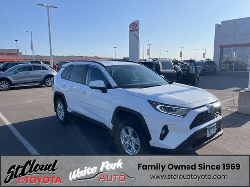 2021 Toyota RAV4 Hybrid XLE