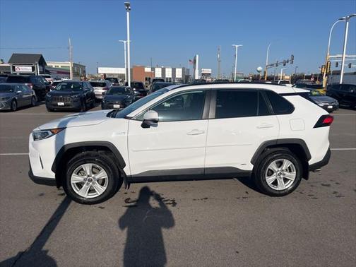 2021 Toyota RAV4 Hybrid XLE