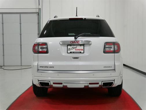 2016 GMC Acadia Denali
