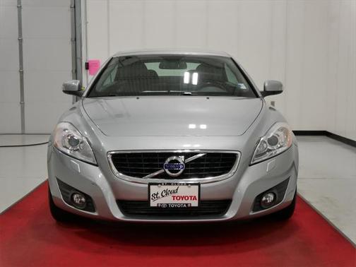 2011 Volvo C70 T5