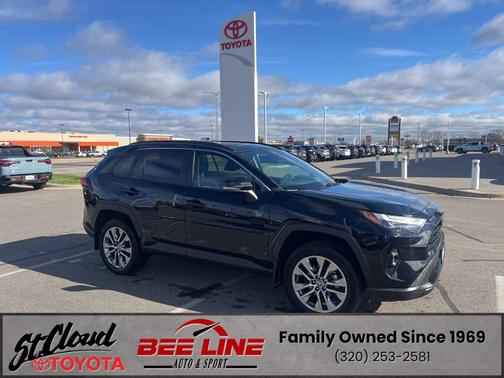 2023 Toyota RAV4 XLE Premium