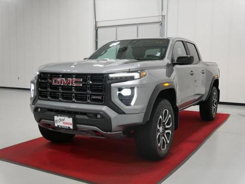 2023 GMC Canyon Base