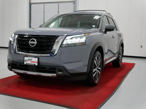 2024 Nissan Pathfinder Platinum 4WD