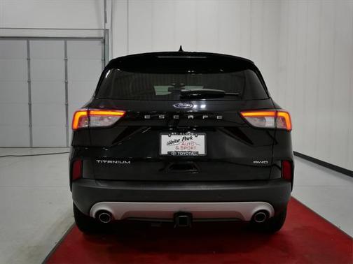 2021 Ford Escape Titanium