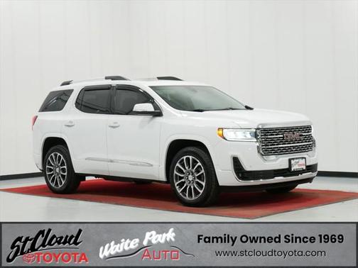 2022 GMC Acadia Denali