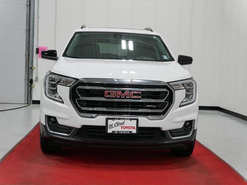 2024 GMC Terrain AWD AT4