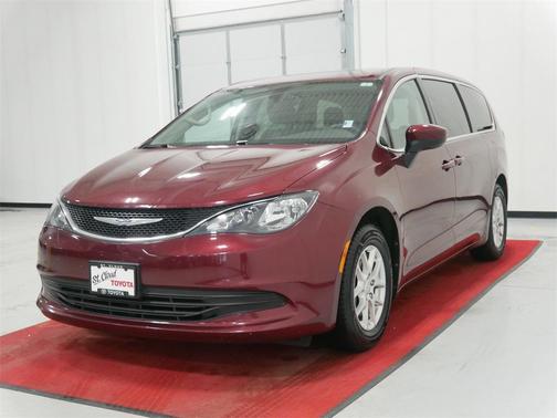 2017 Chrysler Pacifica Touring