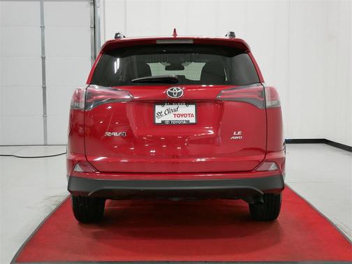 2017 Toyota RAV4 LE