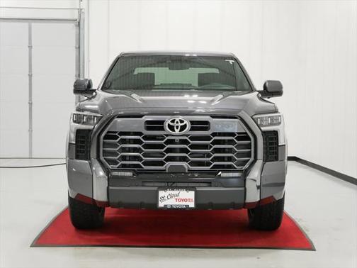 2025 Toyota Tundra Hybrid Platinum