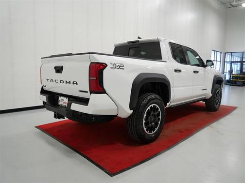 2026 Toyota Tacoma Hybrid TRD Off Road