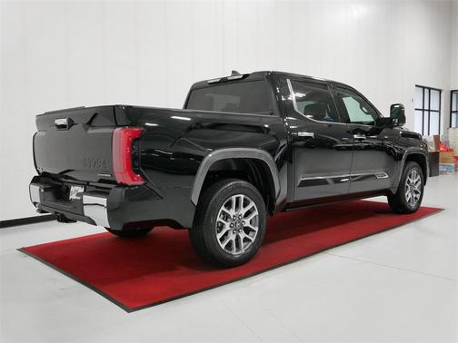 2025 Toyota Tundra Hybrid 1794 Edition