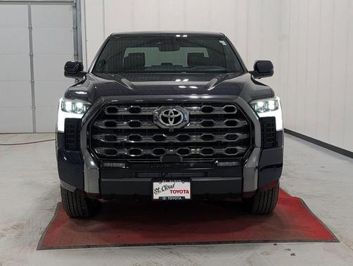 2026 Toyota Tundra Hybrid Platinum
