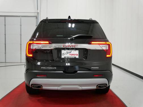 2023 GMC Acadia AWD SLT