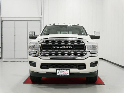 2023 RAM 3500 Limited Mega Cab 4x4 6'4' Box