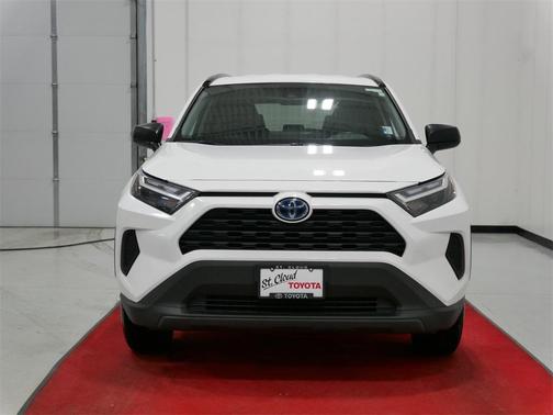 2024 Toyota RAV4 Hybrid LE