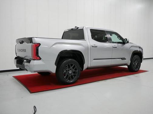 2024 Toyota Tundra Hybrid Platinum