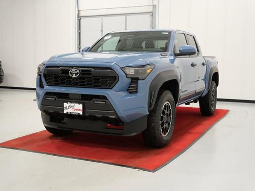 2026 Toyota Tacoma Hybrid TRD Off Road