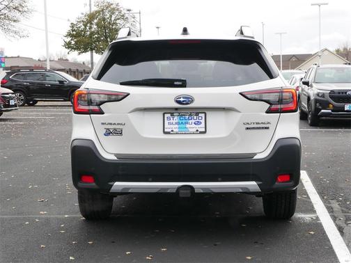 2025 Toyota Tundra Hybrid Platinum