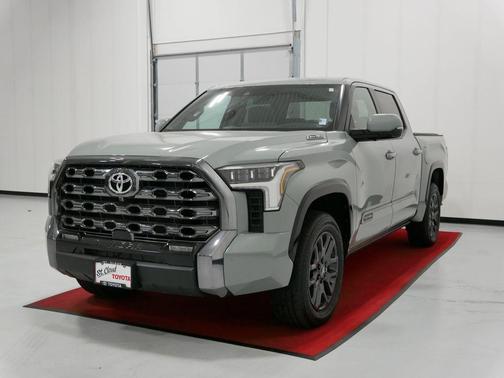 2025 Toyota Tundra Hybrid Platinum