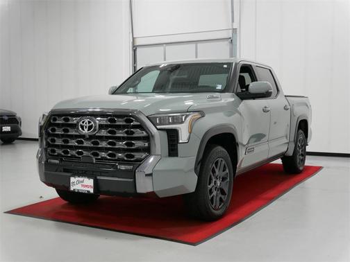 2025 Toyota Tundra Hybrid Platinum