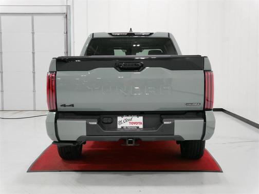 2025 Toyota Tundra Hybrid Platinum