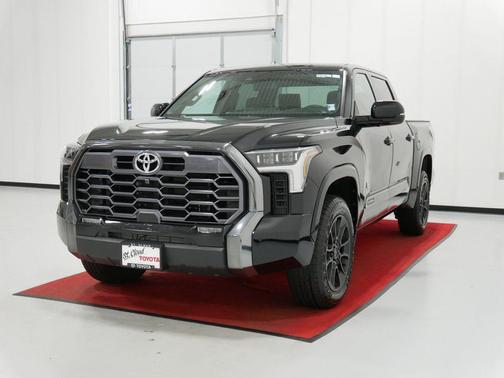 Midnight Black Metallic 2026 Toyota Tundra Platinum