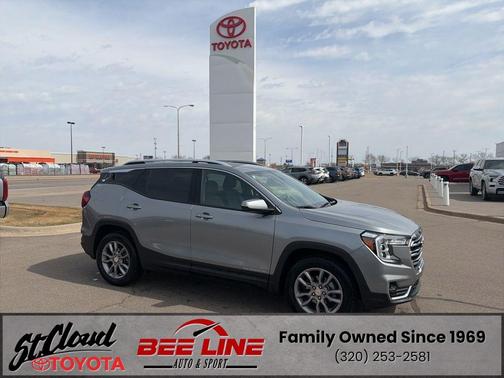 2024 GMC Terrain SLT