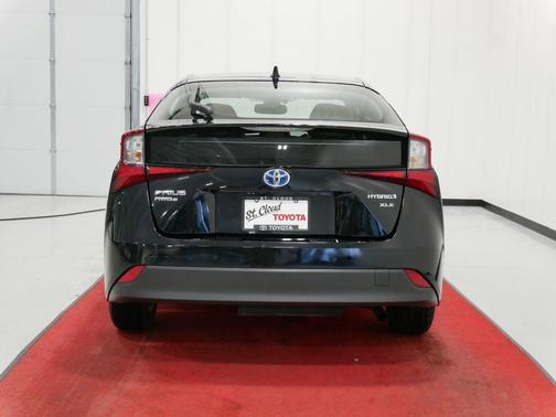 2020 Toyota Prius XLE