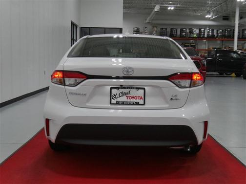 2026 Toyota Corolla Hybrid LE