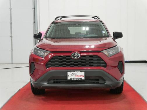 Ruby Flare Pearl 2019 Toyota RAV4 LE
