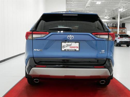 2025 Toyota RAV4 Hybrid SE