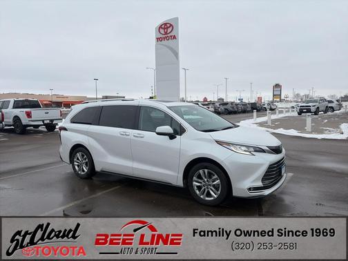 2024 Toyota Sienna Limited