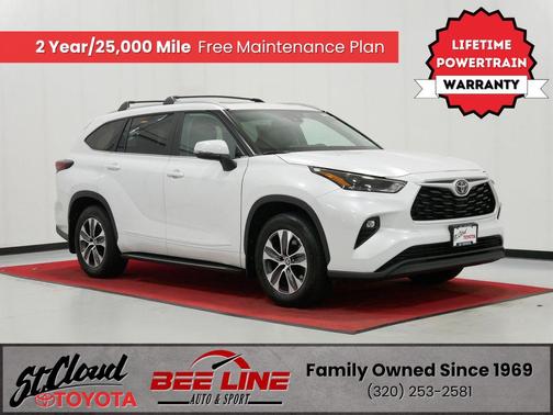 Wind Chill Pearl 2025 Toyota Highlander XLE