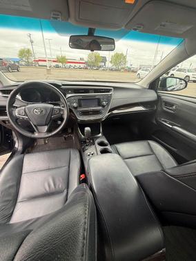 Attitude Black Metallic 2013 Toyota Avalon XLE