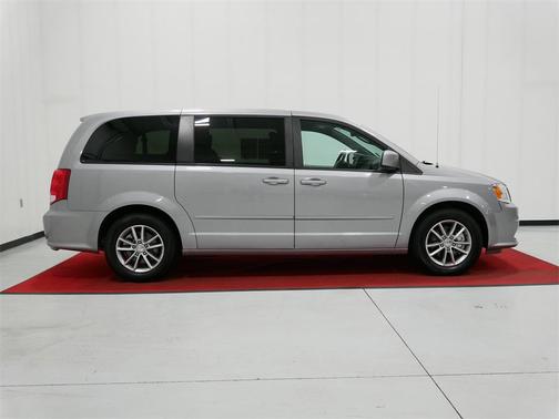 2016 Dodge Grand Caravan AVP/SE
