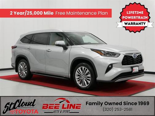 2024 Toyota Highlander Hybrid Platinum