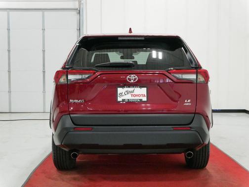 2024 Toyota RAV4 LE