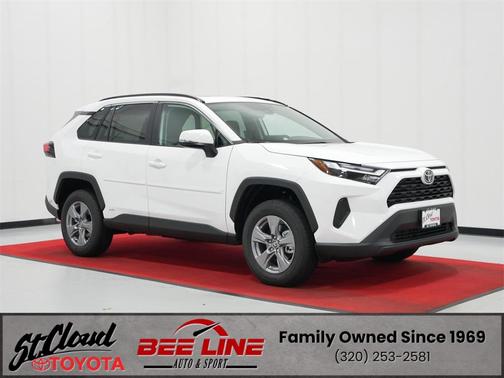 2025 Toyota RAV4 Hybrid XLE